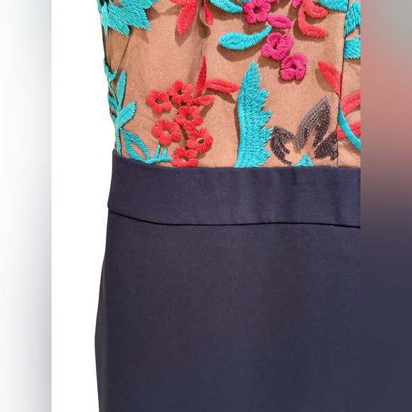 Harlyn Nordstrom NWT Sz S Navy Pink Embroidered Halter Cocktail Dress (0612) - Picture 5 of 16